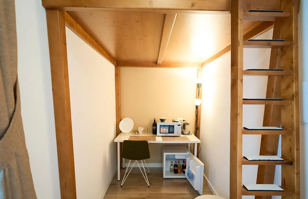 Toto E Peppino Luxury Rooms-1